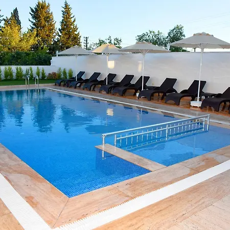 Laden Otel