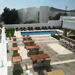 Laden Hotell